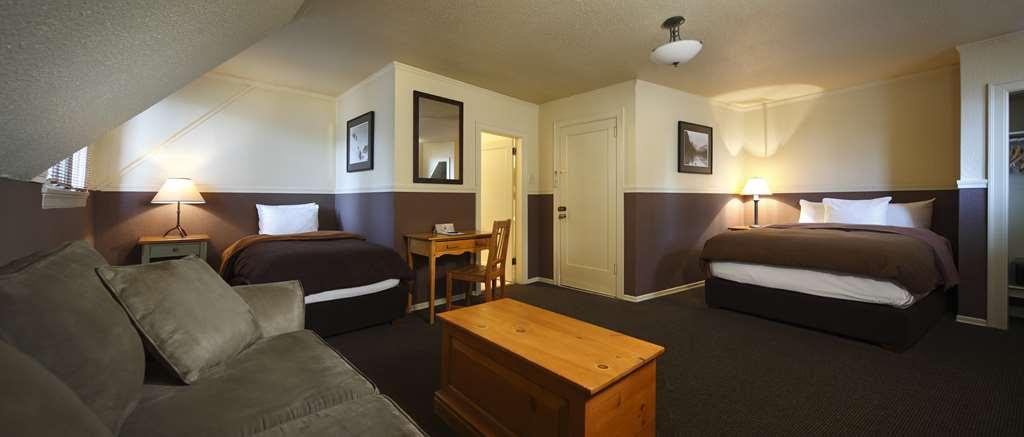 Deer Lodge Lake Louise Rum bild