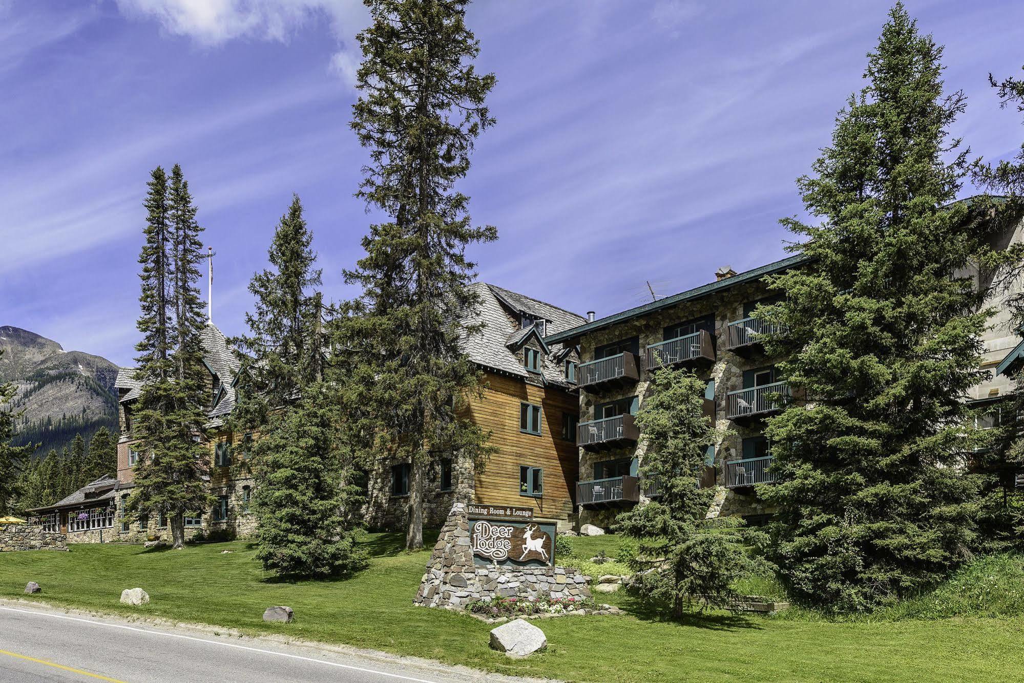 Deer Lodge Lake Louise Exteriör bild